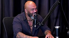 Annie Clementine records wild vampire fan moments with couples