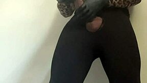 watch me fuck a papaya fruit for the first time, i really enjoyed the experience