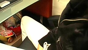 Watch this ebony slut get her ass rammed!