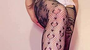 Curvy Mexican stepmom masturbates secretly