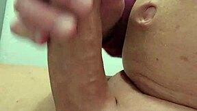 petite teen enjoys a quick solo masturbation session