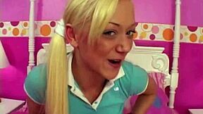 Lil Lexy rubbin her pussey so good