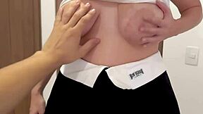 Nevlastní táta mi ukradl panenství a je to naše špinavé tajemství!