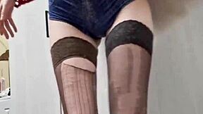 uhh, i mean, teen elza kom totally owns me with her curvy domination... ya know?