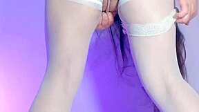 i’m loving mimicking the maid for bar clients’ video