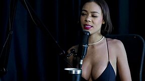 i love alice vasconcelos' sexy moments in private chat