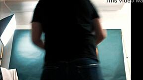 Exotic hottie spreads shaved wet pussy for nasty black photographer