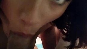 que rica mamada me pone mi vecina con sus tetas naturales y su cuerpo sexy