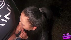 Late night outdoor face banging with a rough brunette in ponytail