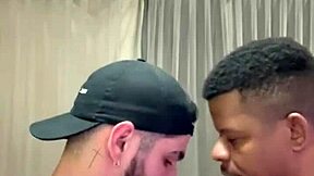 Fudendo com o desconhecido da academia, so hot talking dirty! 💦