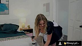 i care for the amazing milf jessica ryan in my maid outfit