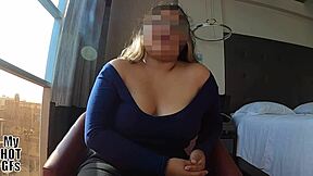 Chubby girl dreams of porn stardom at casting, wanna join her?