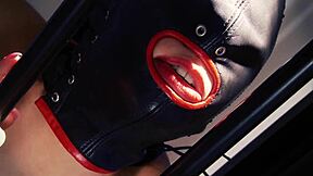 mai and krystal finger each other's pussies 😈