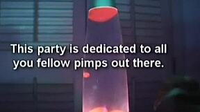 Kolegijalke iz susjedstva jako jebane na divljoj mega orgiji.