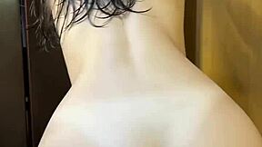 Straight Out Of The Shower, Curvy Teen Roommate Reveals Her Body