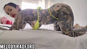 Slutty twerking by Melody Radford, dang!