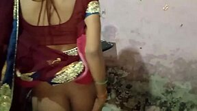 young indian girl takes the cock fully inside her pussy and ass