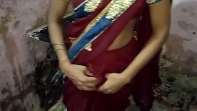 young indian girl takes the cock fully inside her pussy and ass