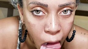 Uma lambida deliciosa um anal bem gostoso e tome leitada