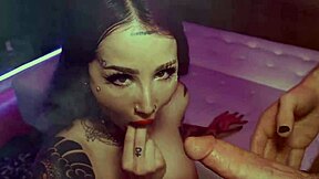 inked hottie lola fae showcases body before pickup fun