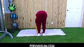 Pervmuslim Trainer Bangs Exotic Arabic Client in Steamy POV Session