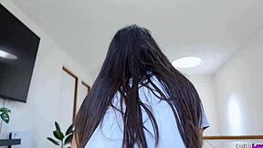 le doy ricos sentones en su cara