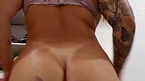 Young exhibitionist flashing desires