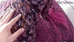 Fingering her huge ass in doggy style 😍