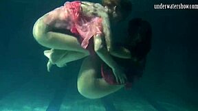 my underwater lesbian play with lilia mihalkova and natalia kupalka