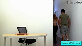 สาวผมแดงใหญ่ เตรียมเซธ แกมเบิล สำหรับนวดนูรูเปียก! 💦