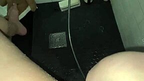 Young 18+ Saudi Girl Masturbates Tight Pussy in Shower