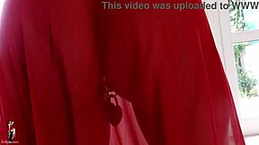 arabic girl craves two fists stretching her huge gaping ass