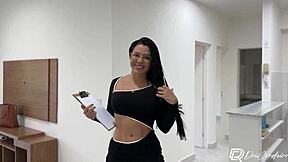 i totally banged the hot real estate babe showing me the apartment!