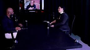 i started with the massage therapist who charges per hour and she sucks sits or passes on me - pri melancia