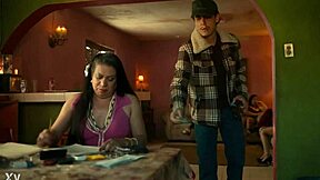 We decided to watch netflix for the first time, close up on amateurs