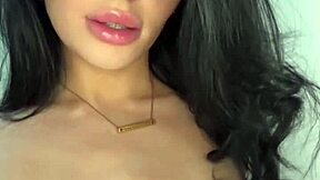 American student masturbating solo 😏