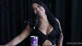 oh wow, suellen barrar and tifany rocha in dirty talk massage and bdsm outdoor!