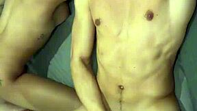 אורגיה פרועה עם לטיניות חמות שמרוקנות אותנו יבש