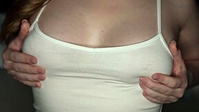 Vruća plavuša Mila Pie dobija intenzivno analno jebanje od Robien Guna