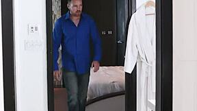 Kinky Teen Rides Cock After Rubbing Her Cunt