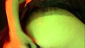 soy adicta al anal, me folla el vecino en halloween?