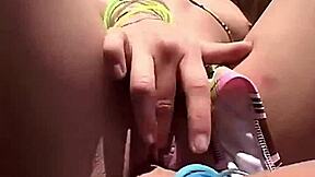 little summer flashing natural tits and pussy at beach! 🌊