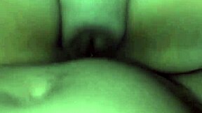 Casal faz vídeo e vaza na net.