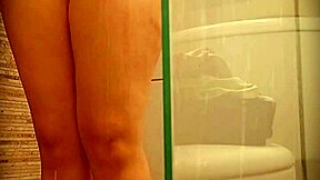 Spanish Event Promoter Milet Caught Shaving Pussy on Spy Cam.