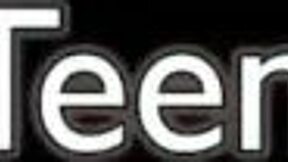 معلمي يعذبني بالإثارة والتأخير