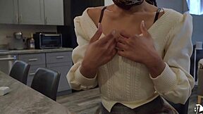 Quick blowjob and cum in mouth before workout