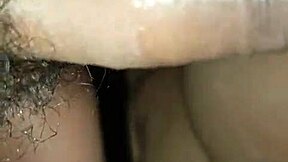 indahnya bisa merasakan memek ibu mertua cantik 😍