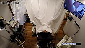 dr tampa corporate slaves minnie rose spreading pussy backstage