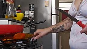 Pregnant Woman Showing Off Her Body!