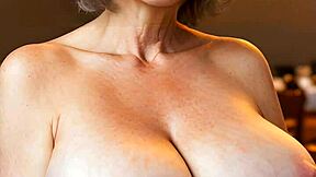 petite mature cougar milf announces her desires in a narrative tale.